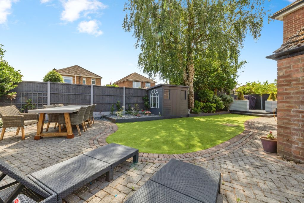 Property photo 2 of 20 Rear Garden
