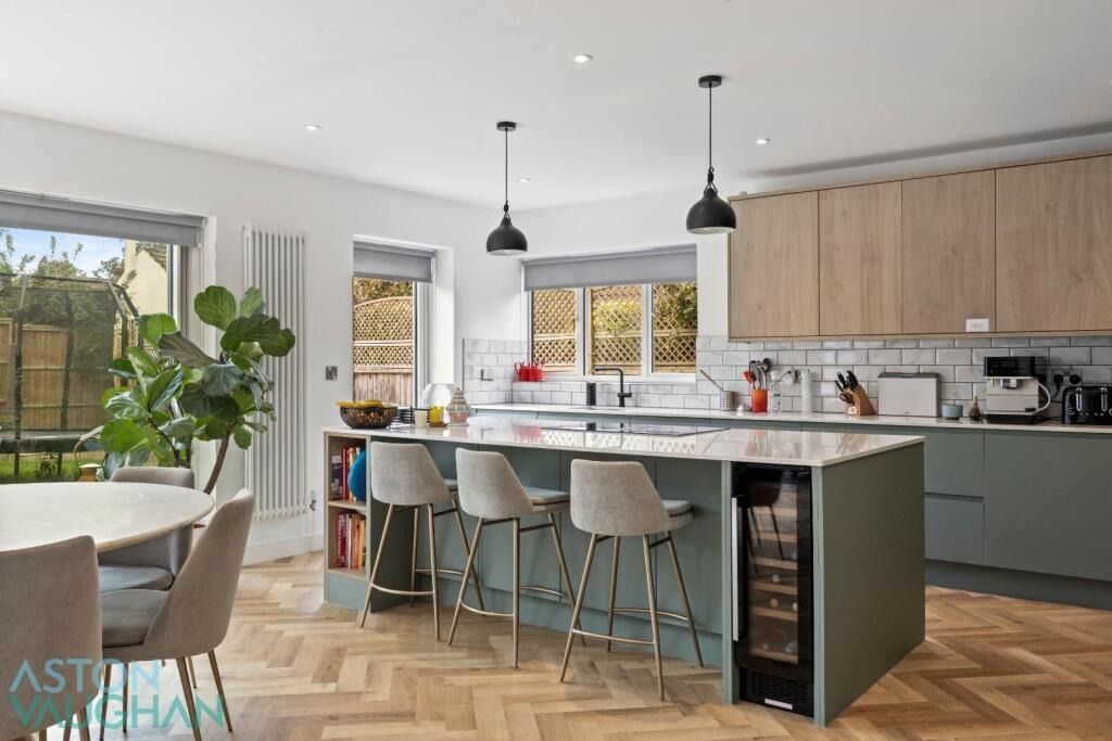 Property photo 1 of 23 4525320