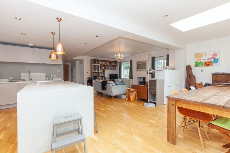 Property photo 2 of 9 226892