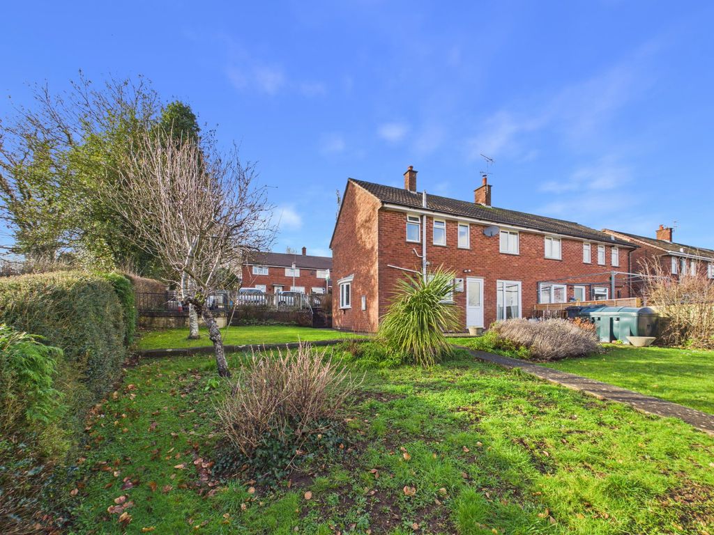 Property photo 1 of 16