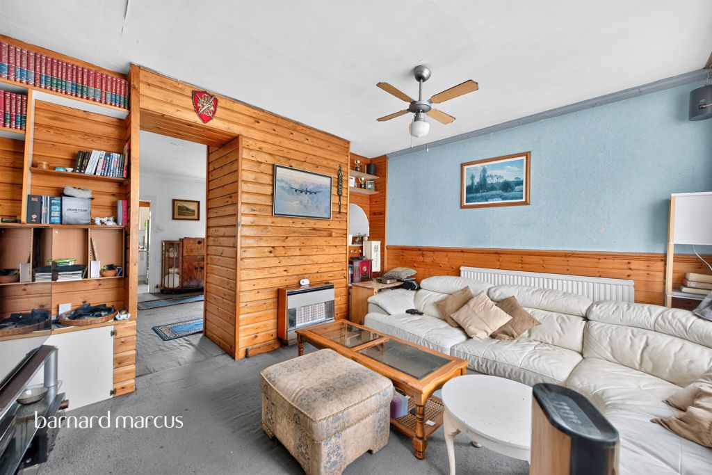 Property photo 3 of 15