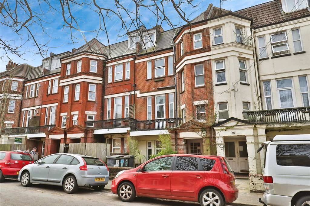 Property photo 1 of 17 Photography