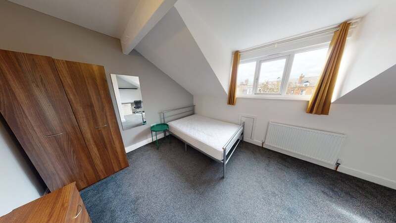 Property photo 2 of 6