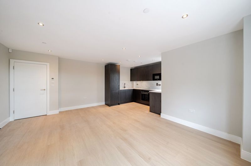 Property photo 2 of 15 Photo 9