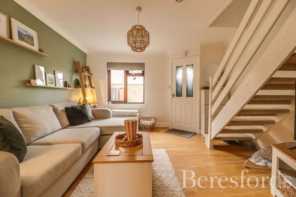 Property photo 3 of 19 Picture No. 23