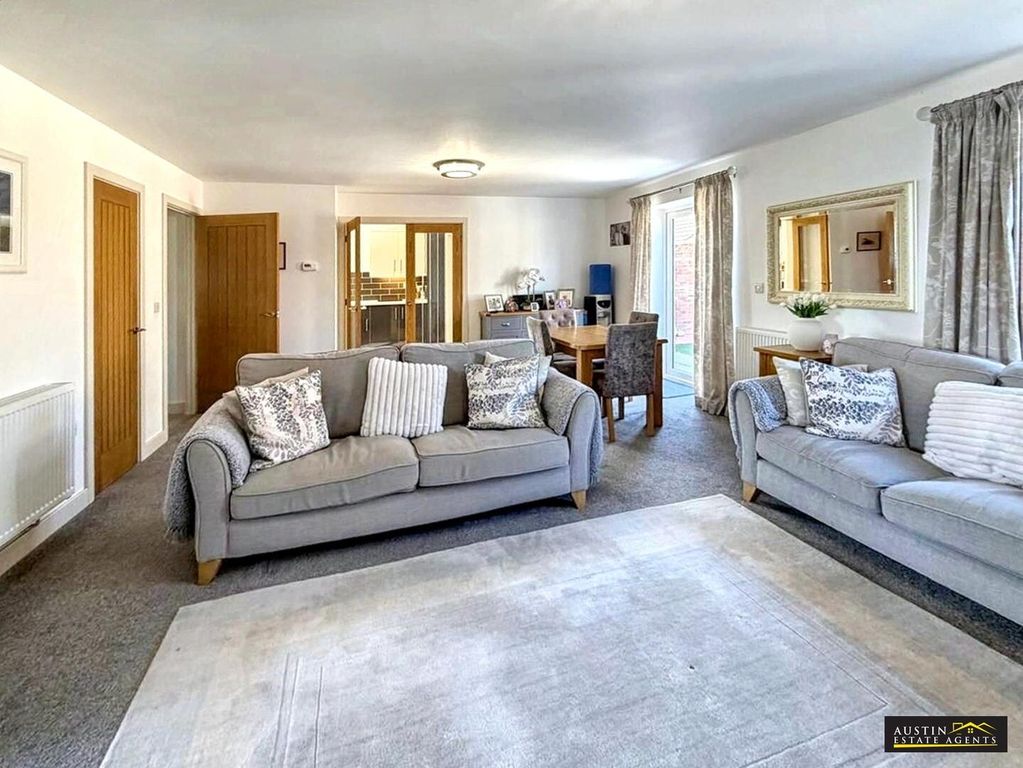 Property photo 2 of 15 Living Room