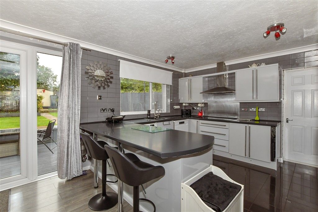 Property photo 1 of 14 Kitchen/Diner