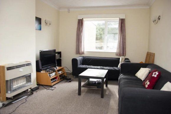 Property photo 2 of 7 9502961.Jpg