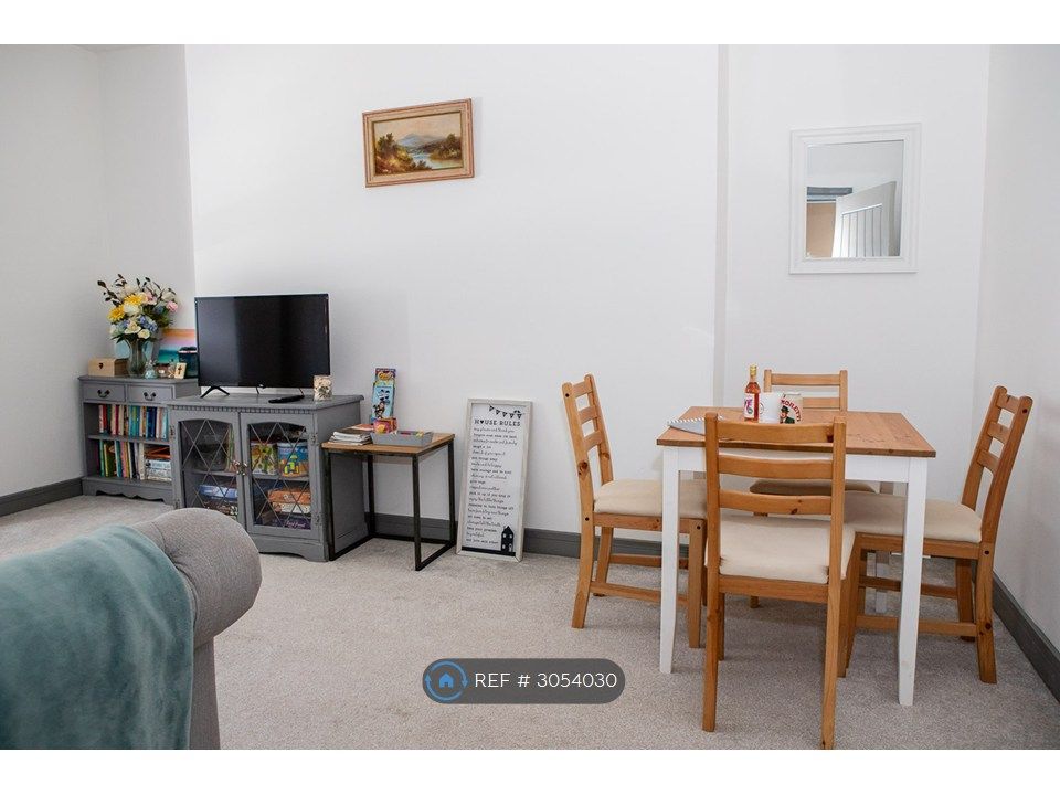 Property photo 3 of 13 Lounge With Netflix Tv & Sofa(Bed)
