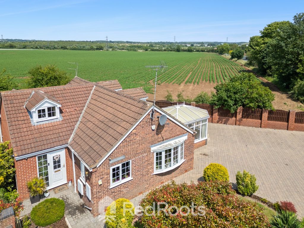 Property photo 3 of 33 4268304