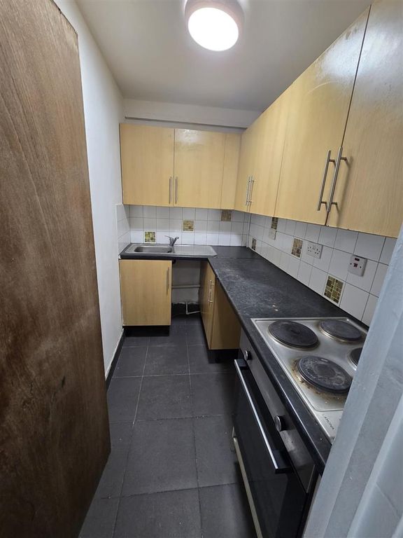 Property photo 2 of 18 Img-20250226-Wa0059.Jpg