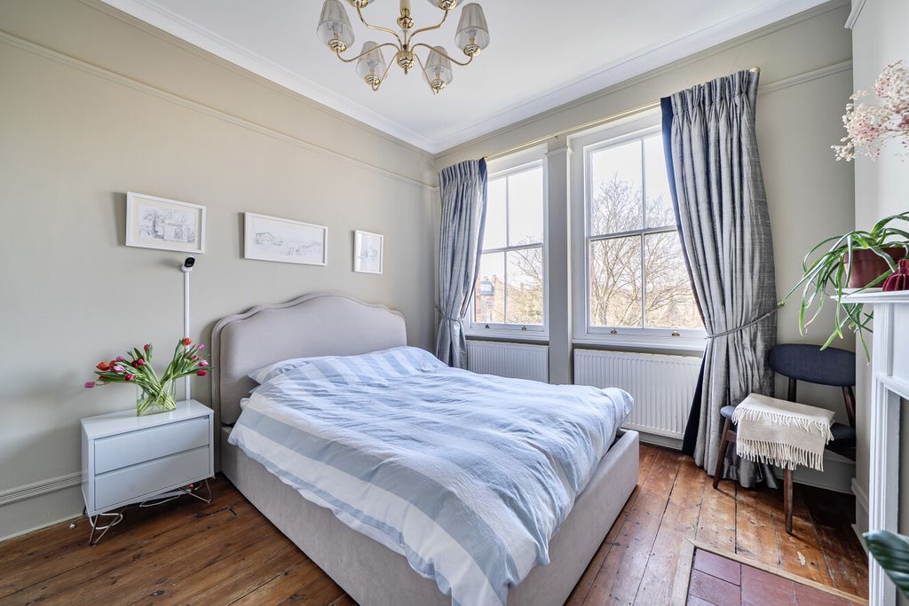 Property photo 3 of 24 3