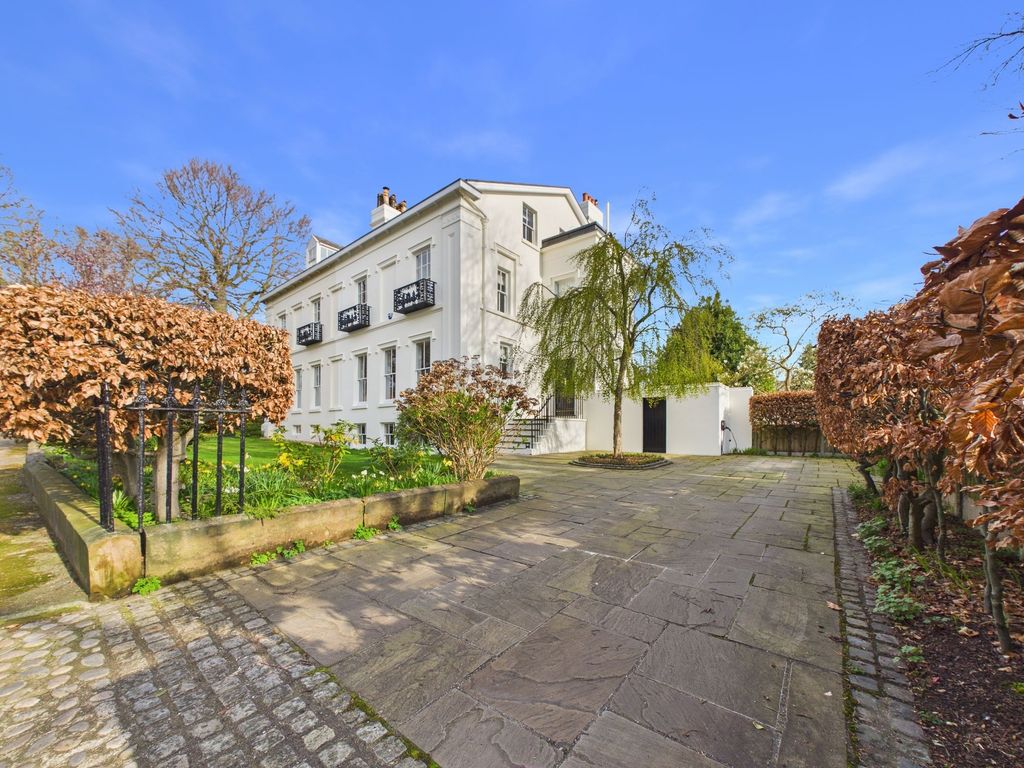 Property photo 1 of 66