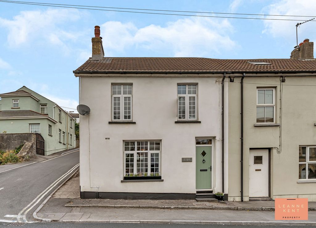 Property photo 1 of 38