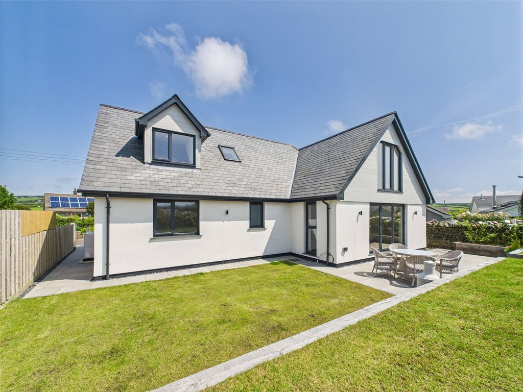 Property photo 1 of 17 Picture No. 18