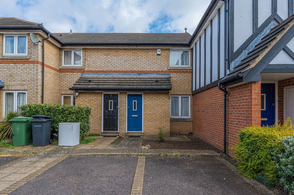 Property photo 1 of 7