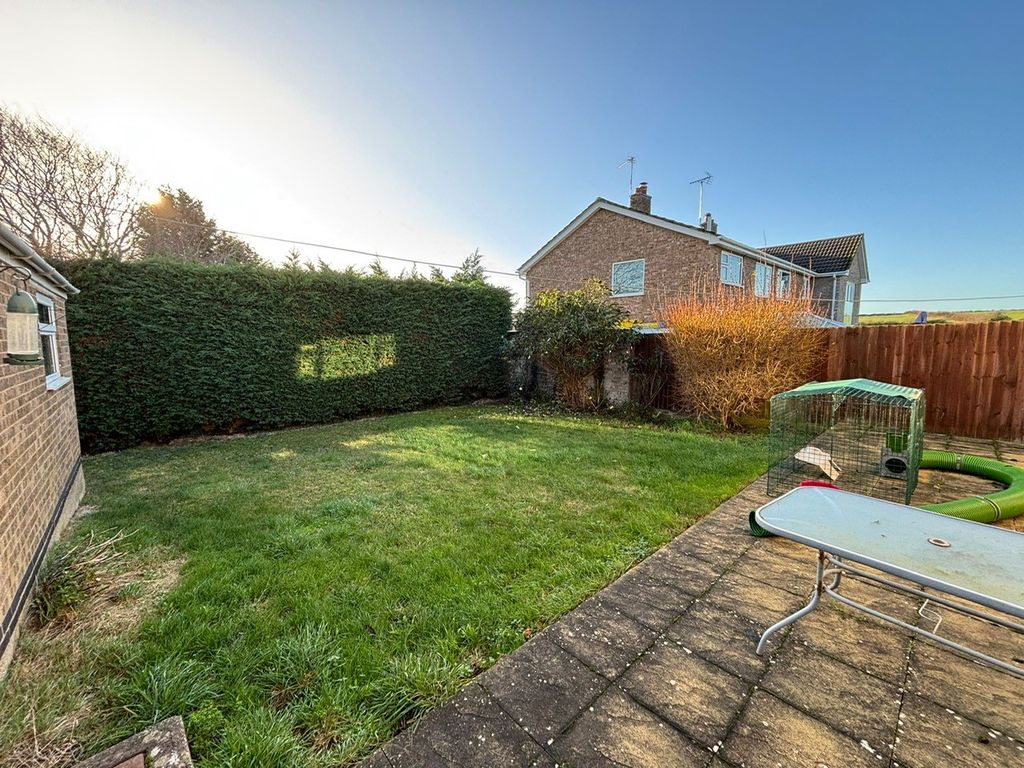 Property photo 2 of 3