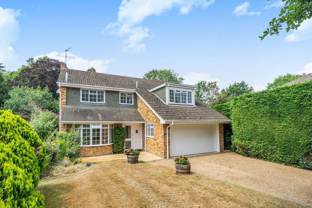 Property photo 1 of 20
