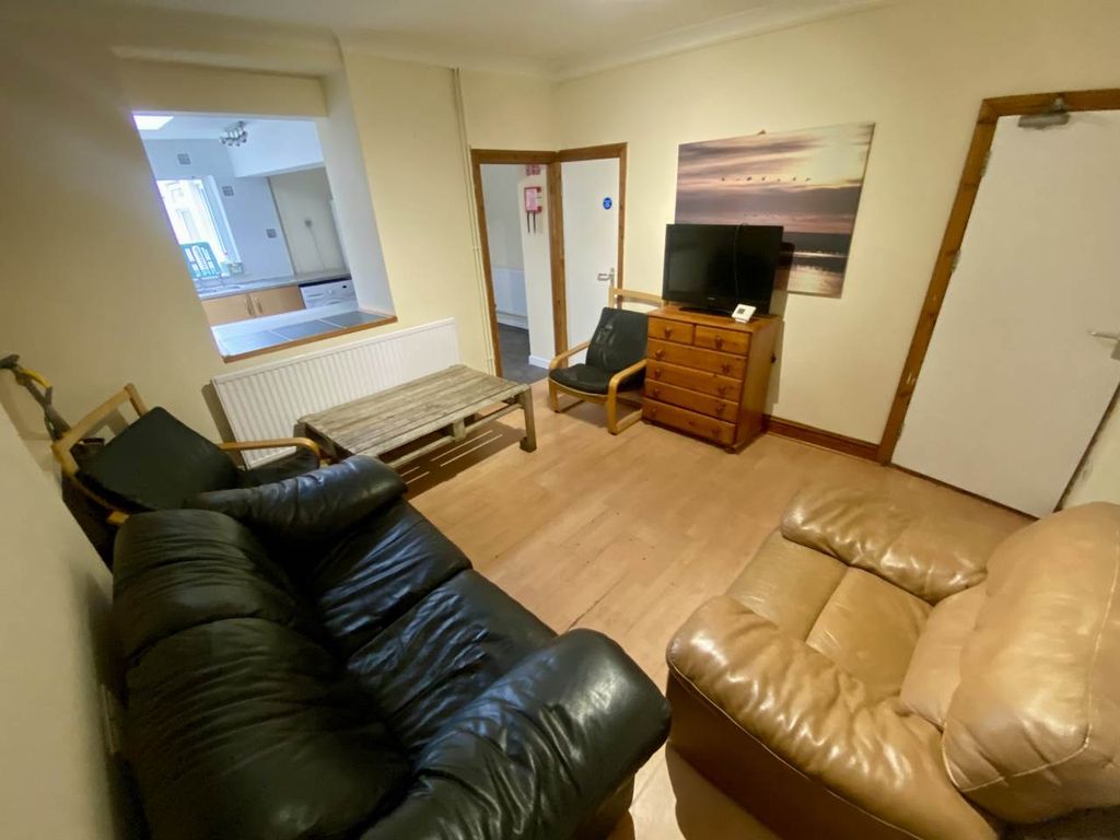 Property photo 2 of 15 Img_6681