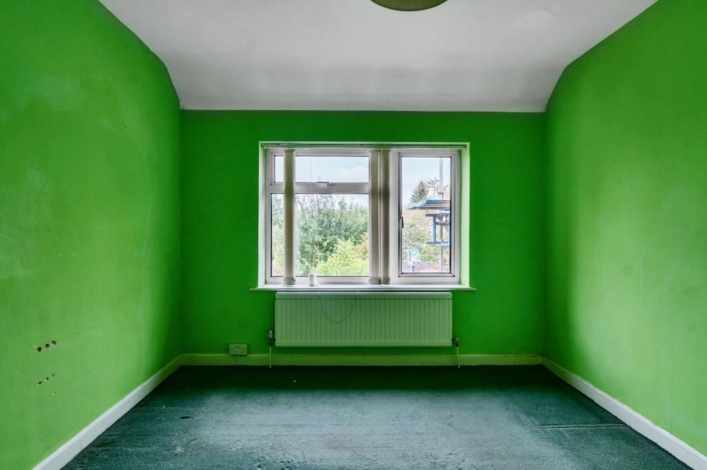 Property photo 2 of 20 Bedroom