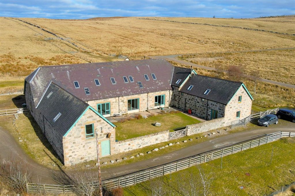 Property photo 3 of 30 Forsinain Steading