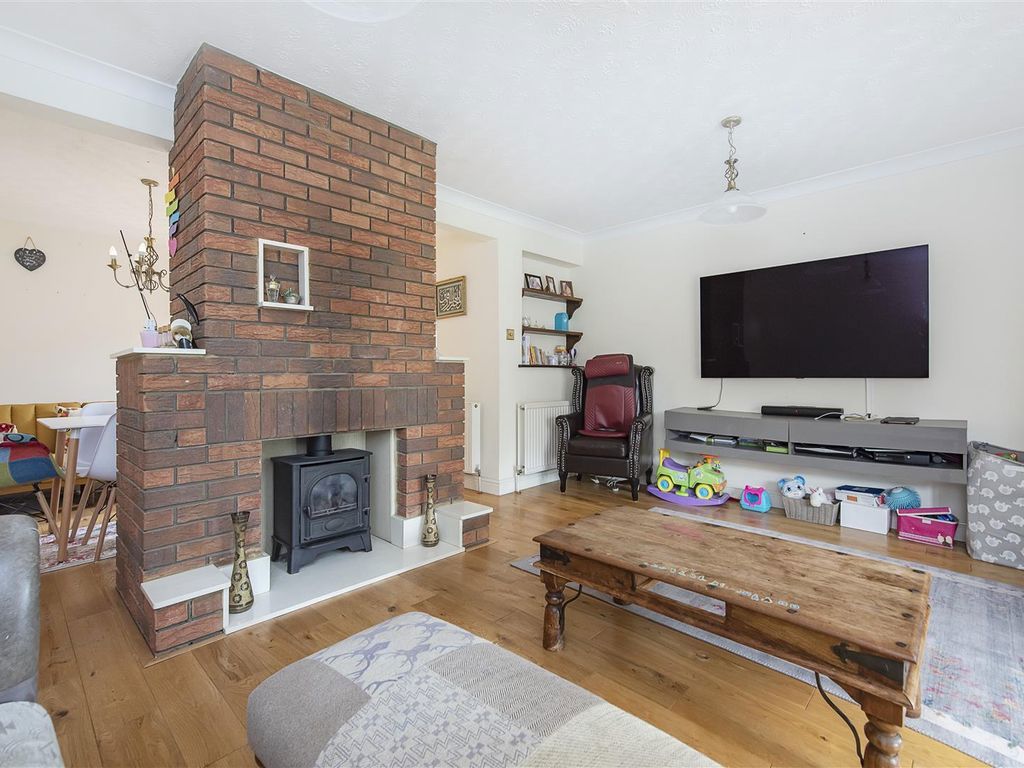 Property photo 3 of 20