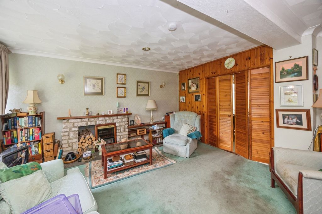Property photo 2 of 23 Pbox-Img.Jpg