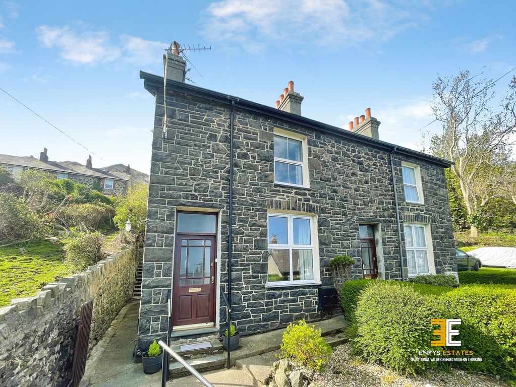 Property photo 1 of 28