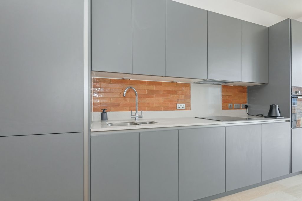 Additional image 13 of 3 bed town house for saleFoundry Side, Ironworks LS11