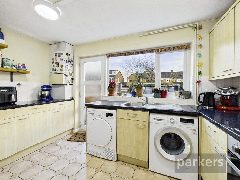 Property photo 3 of 21 Picture No. 06