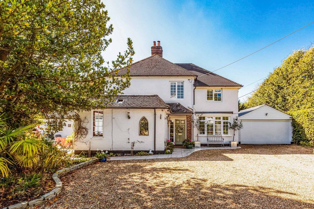 Property photo 1 of 27