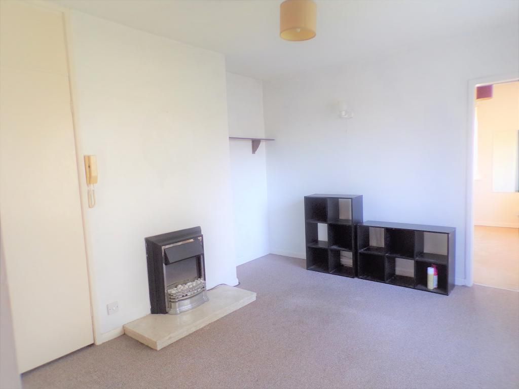 Property photo 2 of 5 Lounge