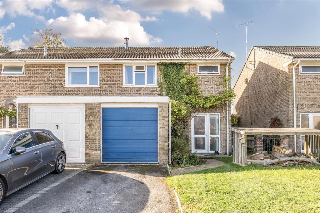 Property photo 1 of 20 Front Aspect