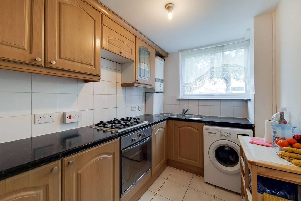 Property photo 3 of 8