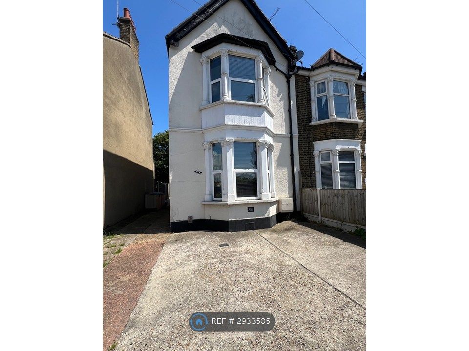 Property photo 1 of 35
