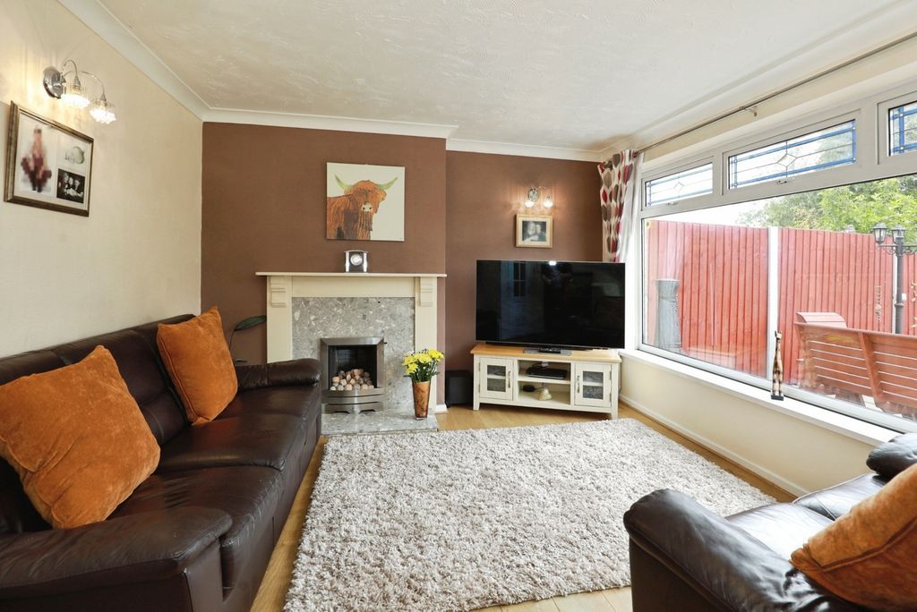 Property photo 2 of 18 Photo
