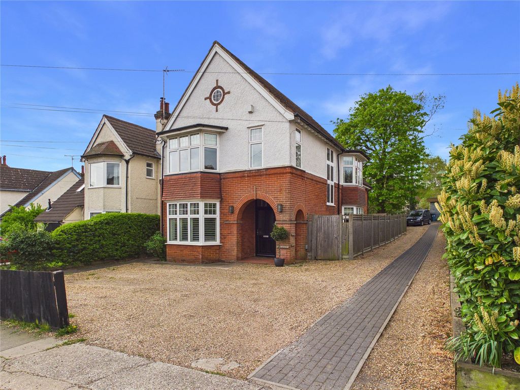 Property photo 1 of 19 Picture No. 01