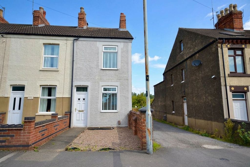 Property photo 1 of 28