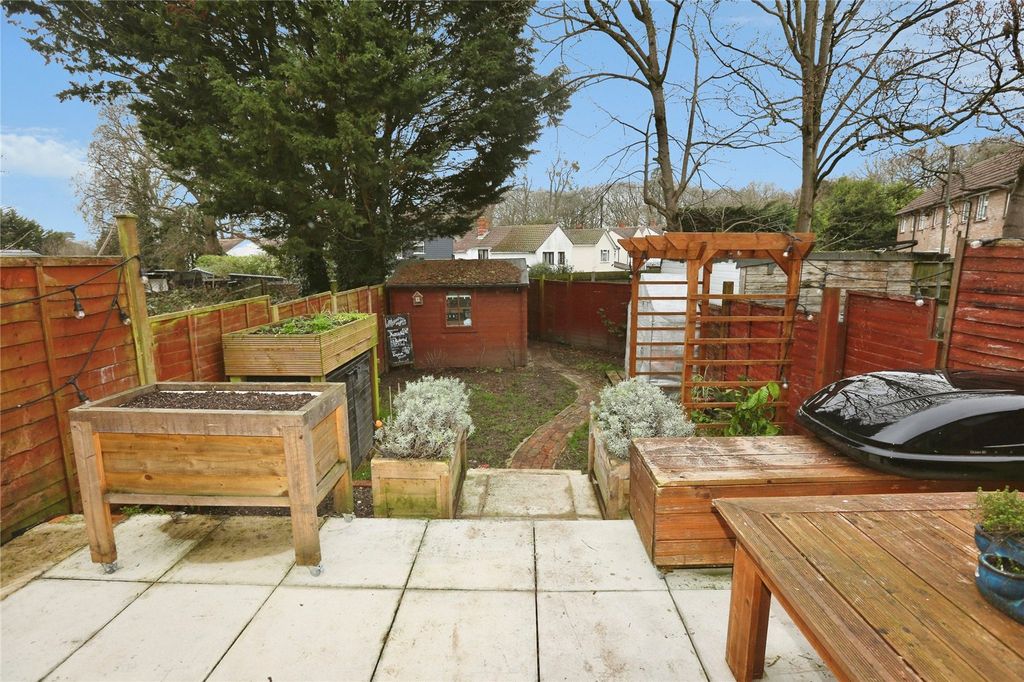 Property photo 2 of 21 Picture No. 09