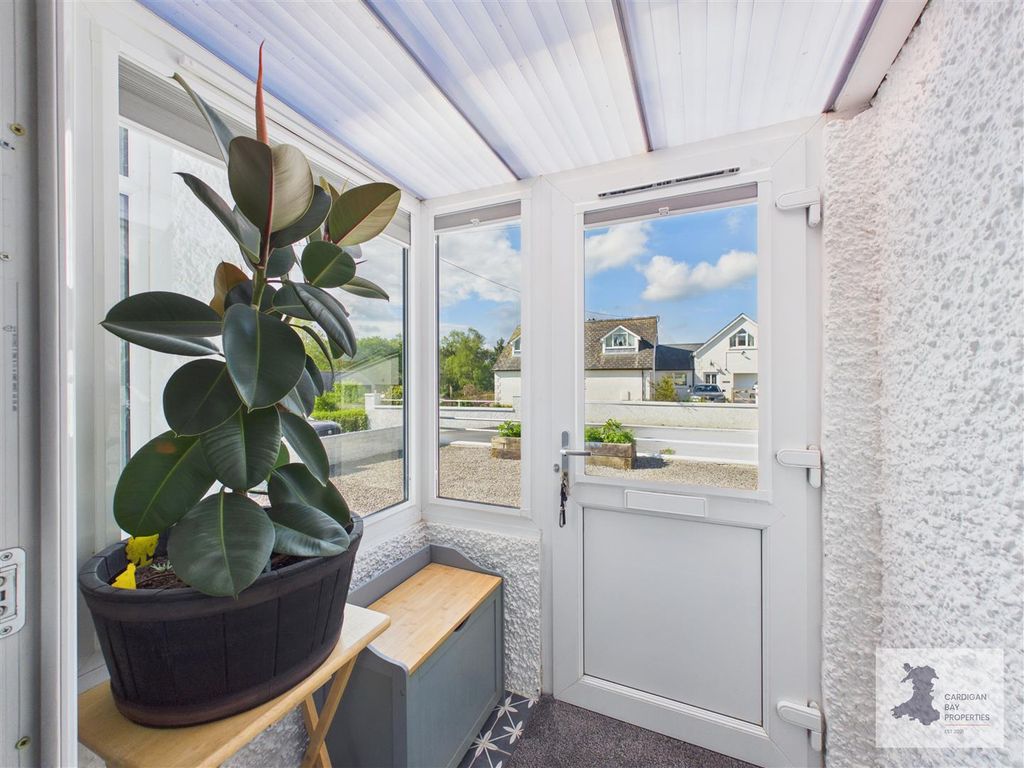 Property photo 2 of 34 Cam02276G0-Pr0252-Still014.Jpg