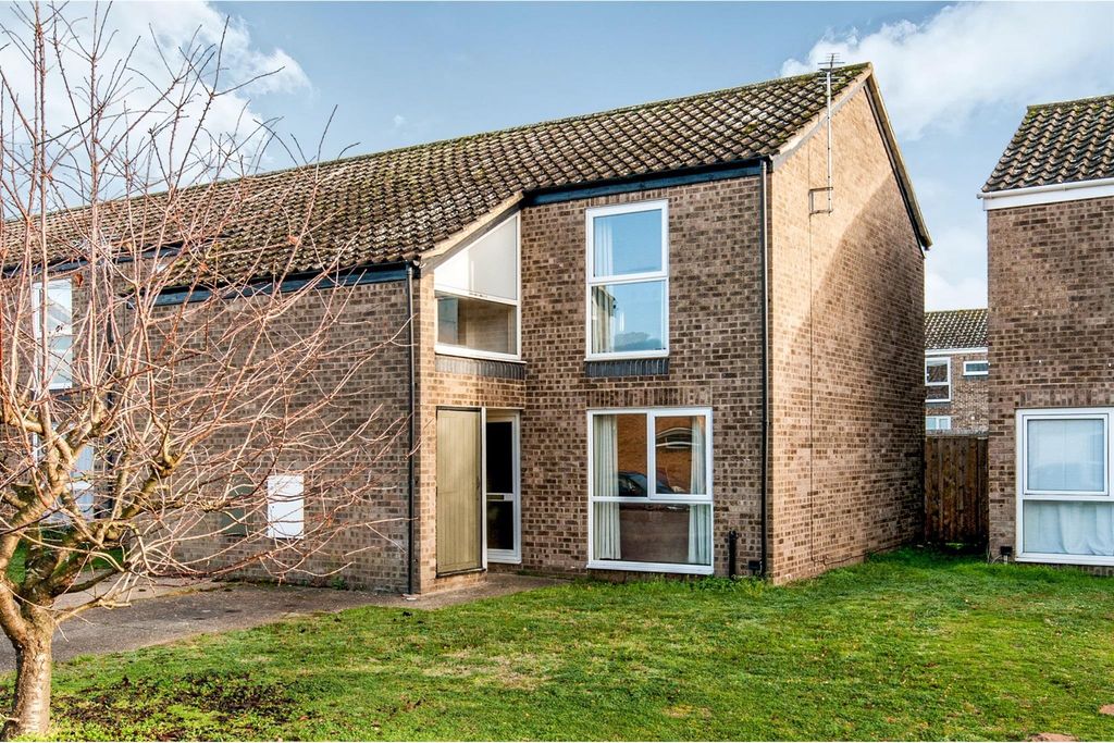 Property photo 1 of 11 View