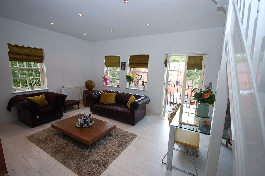 Property photo 2 of 10 Picture No. 05