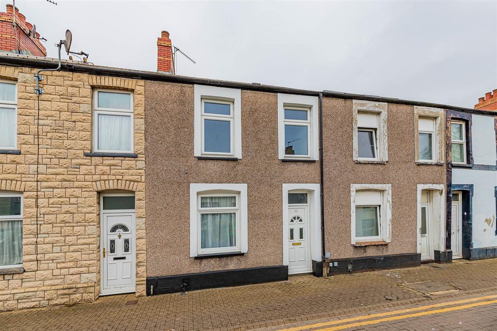 Property photo 1 of 12 Rhymney Street 12-2.Jpg