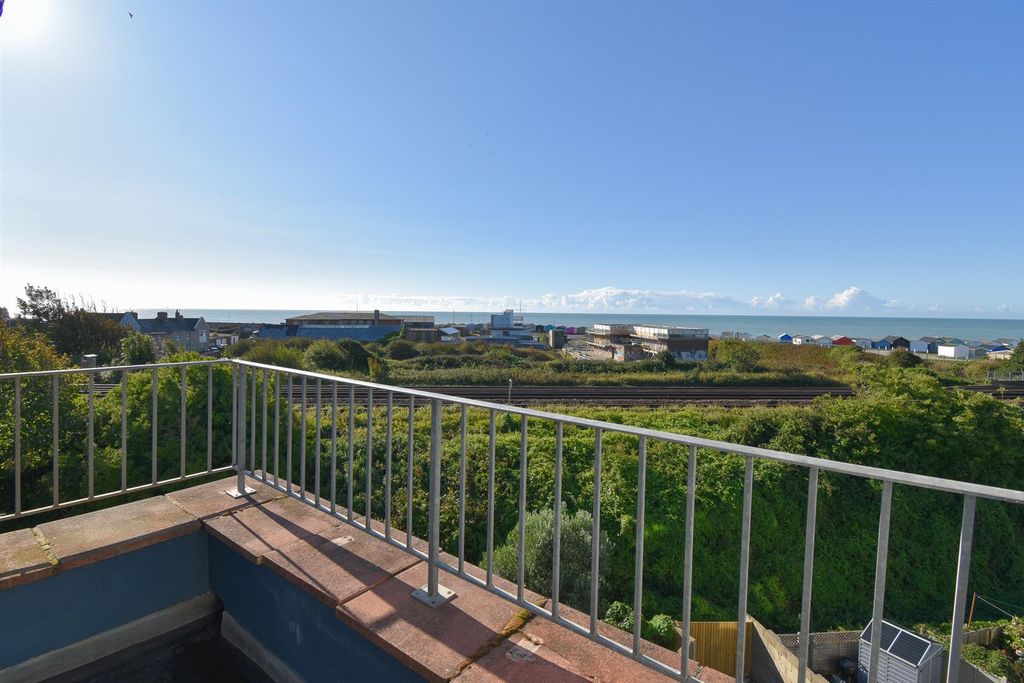 Property photo 3 of 16 Balcony