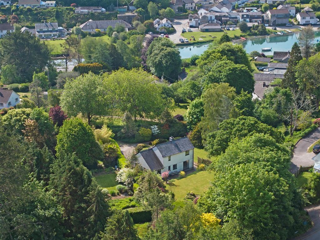 Property photo 1 of 22 Oaktree1.Jpg