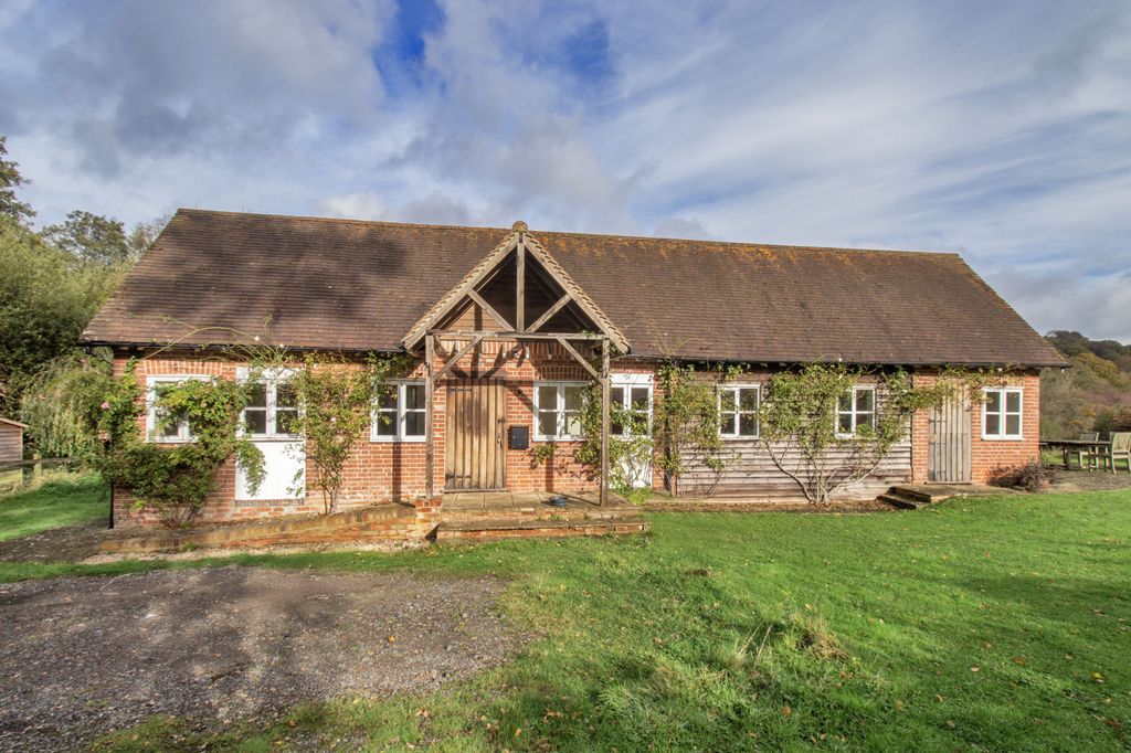 Property photo 3 of 13 Gallery