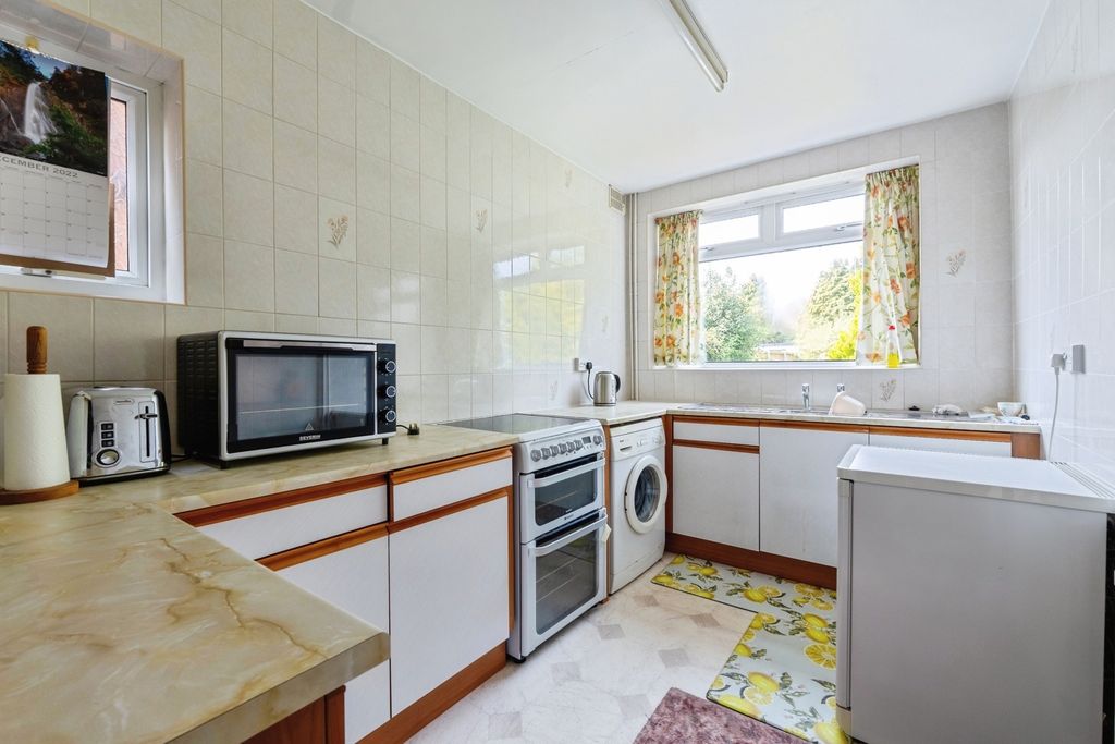 Property photo 3 of 20 Pbox-Img.Jpg