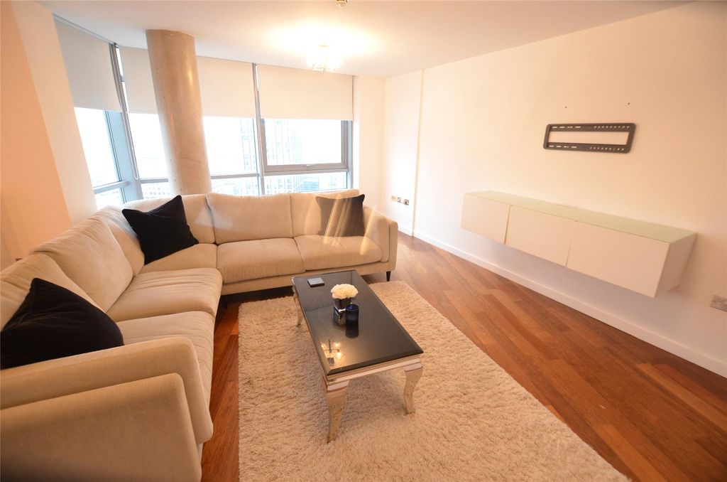 Property photo 3 of 12 Picture No. 09