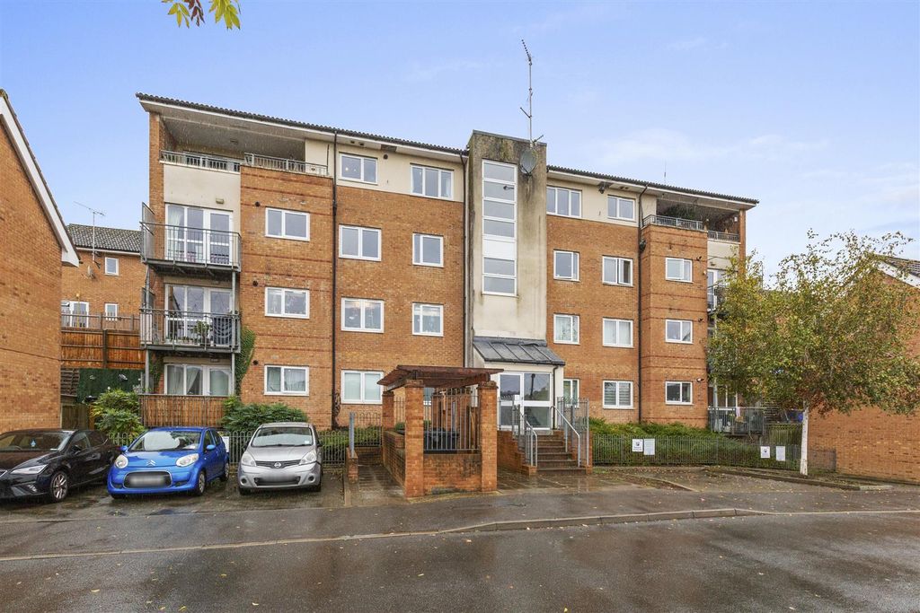 Property photo 1 of 13 St. Hughs Avenue-14.Jpg
