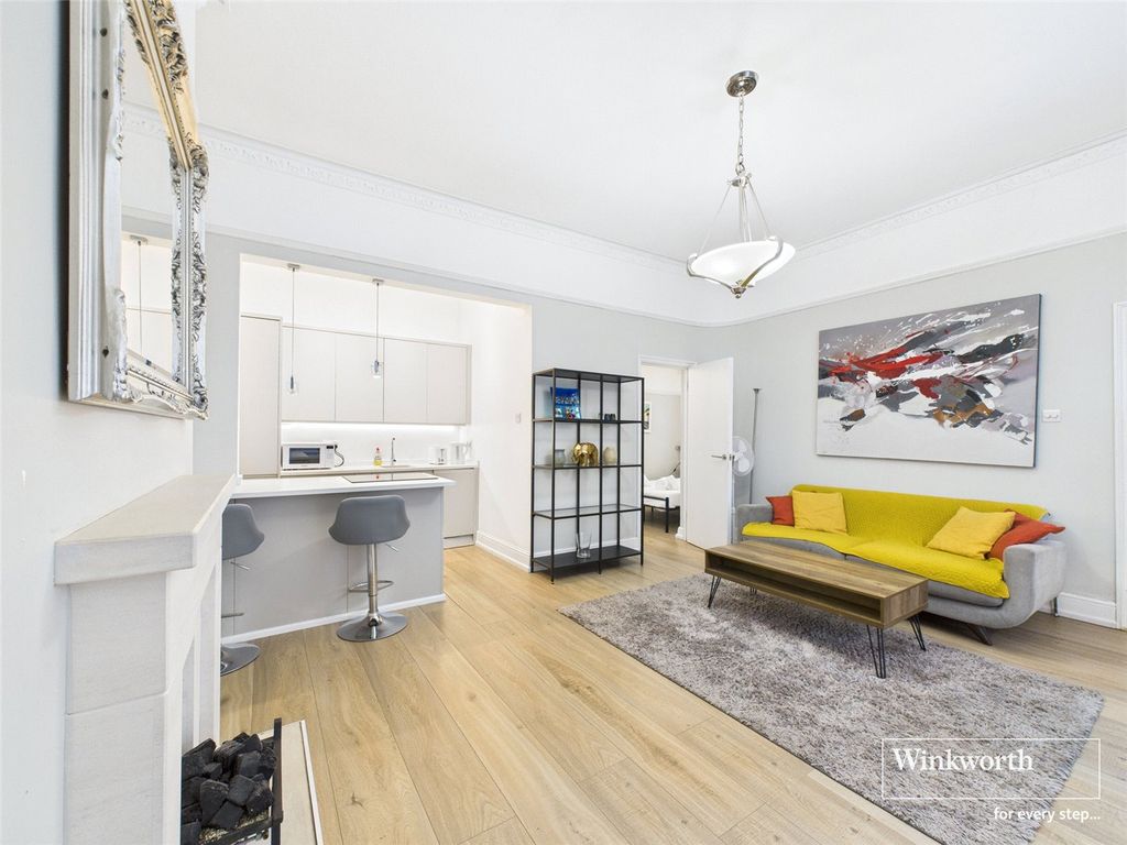 Property photo 2 of 12 Living Room